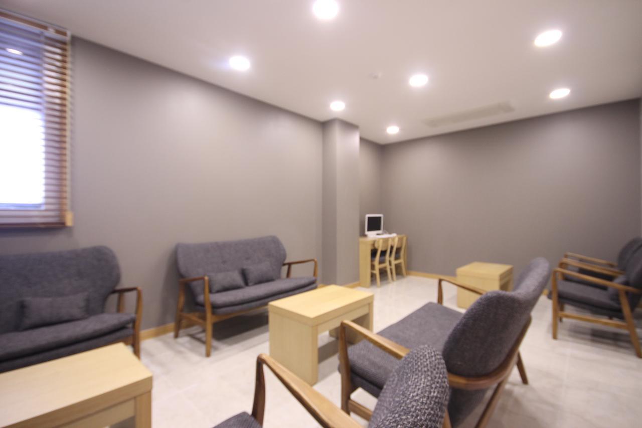 Mbn Hotel Changwon Zewnętrze zdjęcie