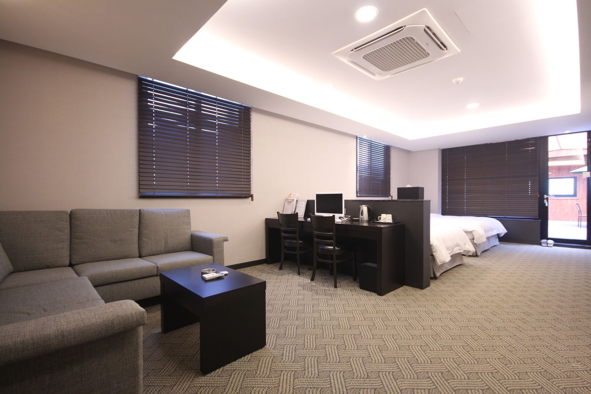 Mbn Hotel Changwon Zewnętrze zdjęcie